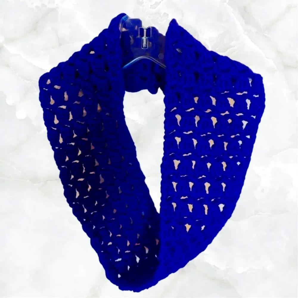 Royal Blue Handmade Knitted Infinity Scarf | Scarf | Wrap | NEW | NWOT |